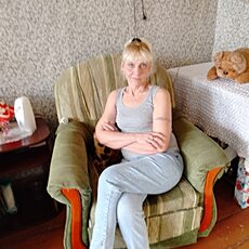 Юлия, 54