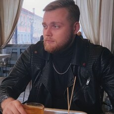 Ярослав, 26