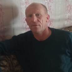 Михаил, 43