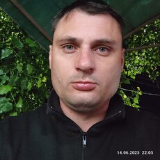 Ярослав, 38