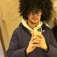 Леонид, 27