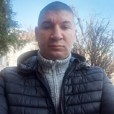 Коля, 46