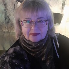 Лариса, 53
