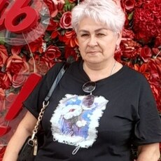 Лена, 52