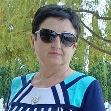 Нина, 61