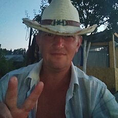 Тарас, 48