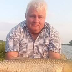 Игорь, 52