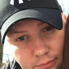 Валентин, 41