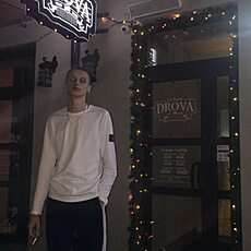 Илюха, 22