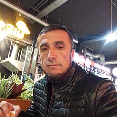 Сеня, 40