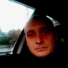 Роман, 39