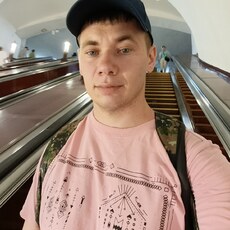 Радомир, 32