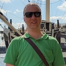 Сеня, 40