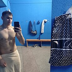 Анатолий, 27