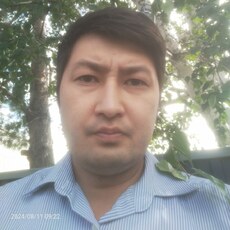 Гена, 37