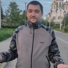 Валя, 38