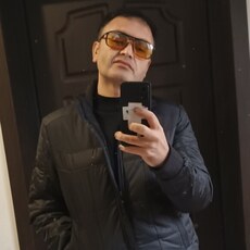 Витя, 40