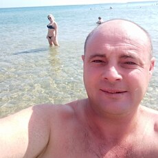 Ростислав, 35