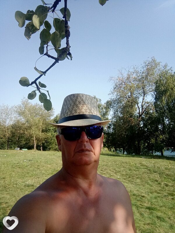 Женя