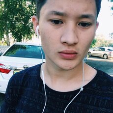 Аркадий, 22