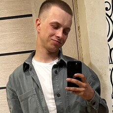 Паша, 27