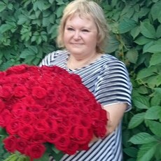 Нина, 52