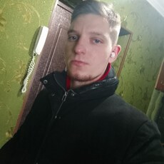 Эдик, 26