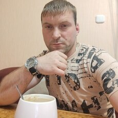 Серёга, 32