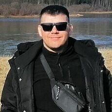 Эдуард, 35