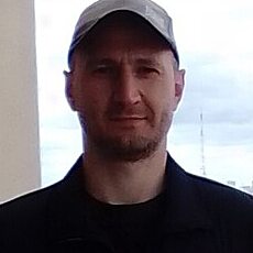 Руслан, 44