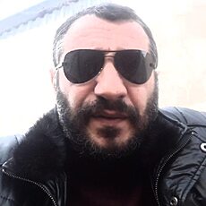 Вадим, 42