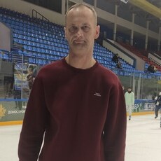 Сеня, 42