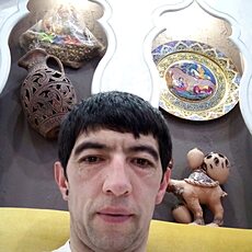 Виталя, 40