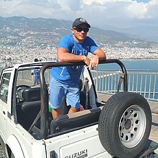 Альберт, 43