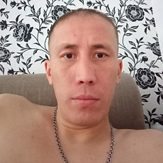 Николай, 37