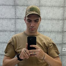 Илья, 32