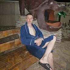 Виталя, 31