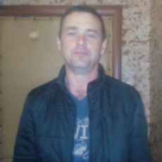 Михаил, 46