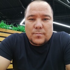 Вова, 27