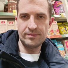 Борис, 38