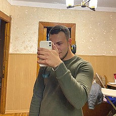 Тарас, 25