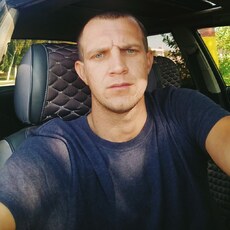 Антон, 28