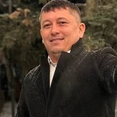 Макс, 35