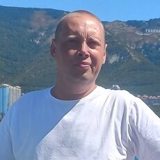 Юра, 41