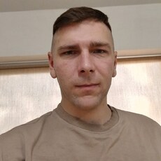 Вася, 32
