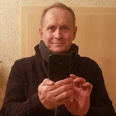Андрей, 57