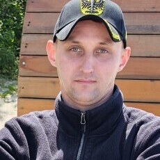 Павел, 33