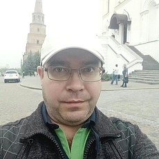 Лёва, 45