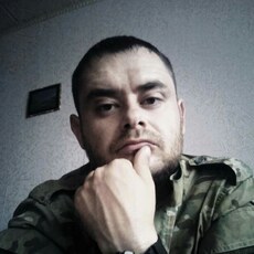 Валентин, 37