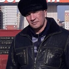 Альберт, 48